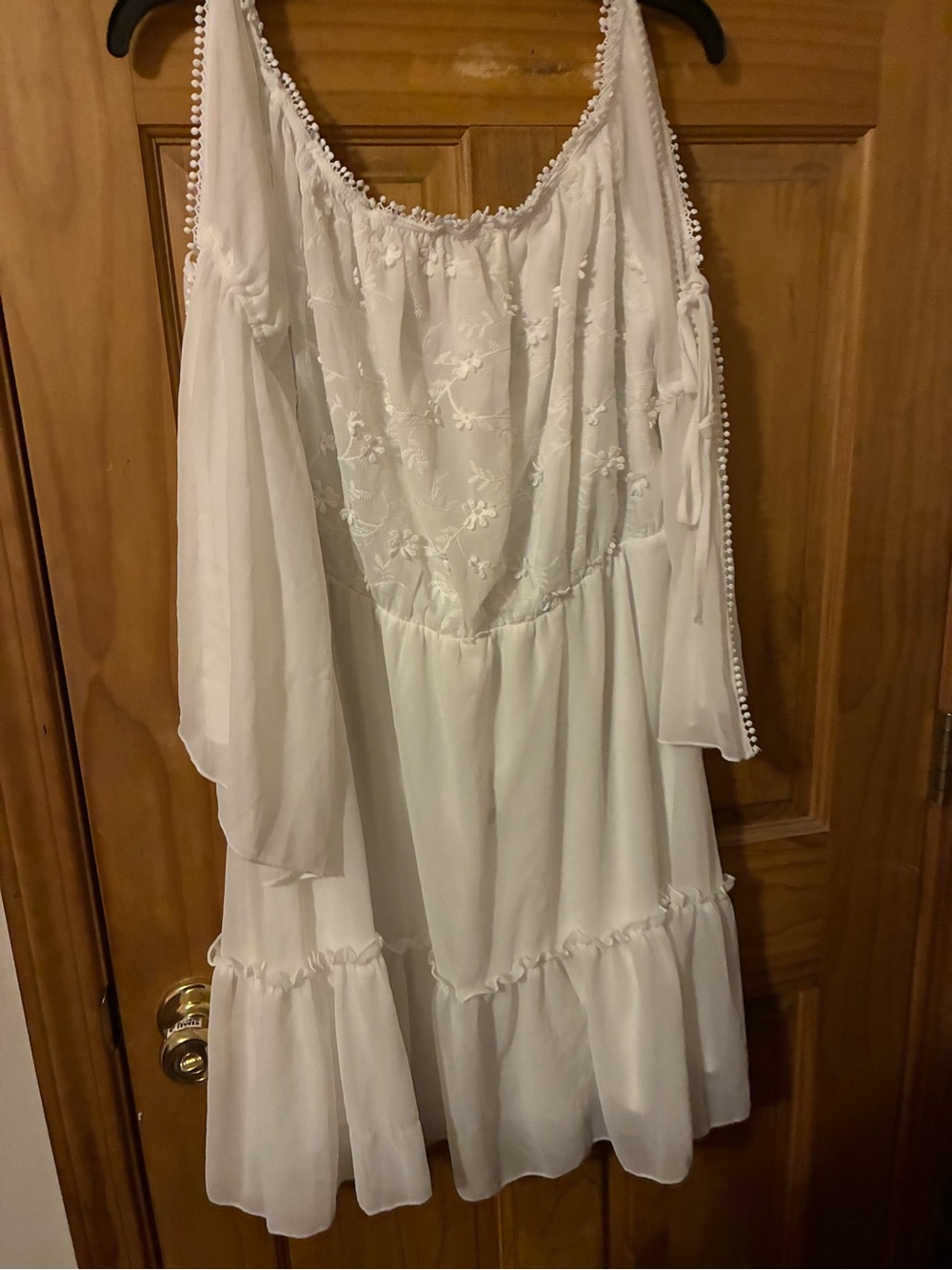 White Floral Embroidered Off-Shoulder Women’s Dress